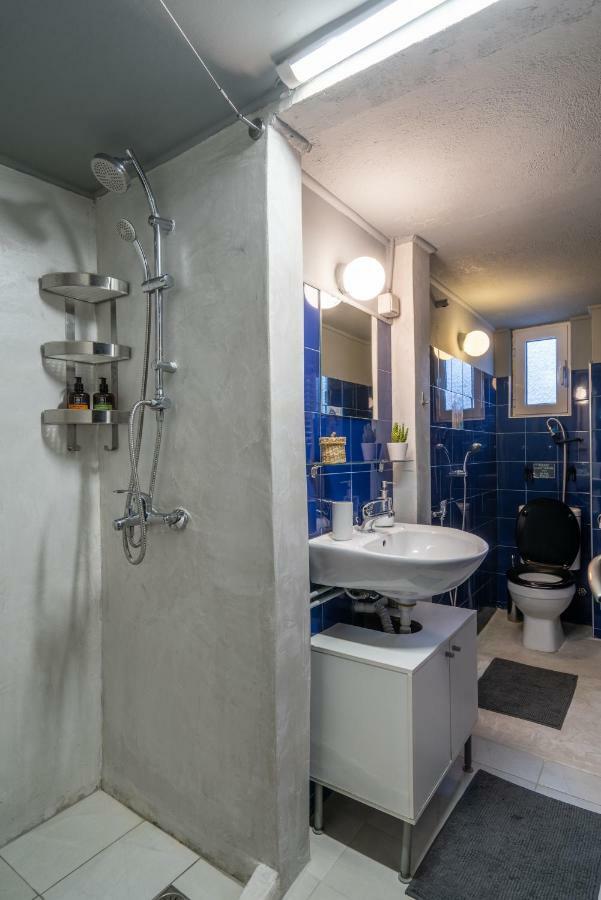 Comfort Stay Lofts Atene Esterno foto